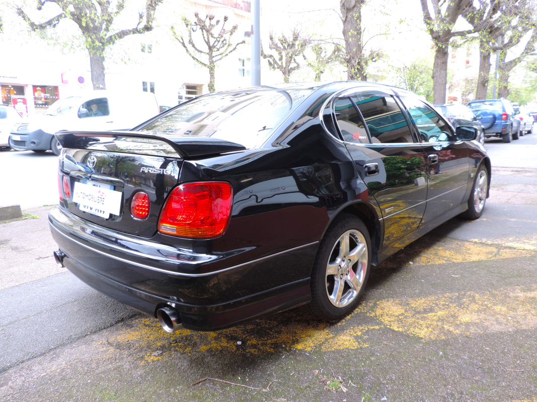Toyota Aristo — 4